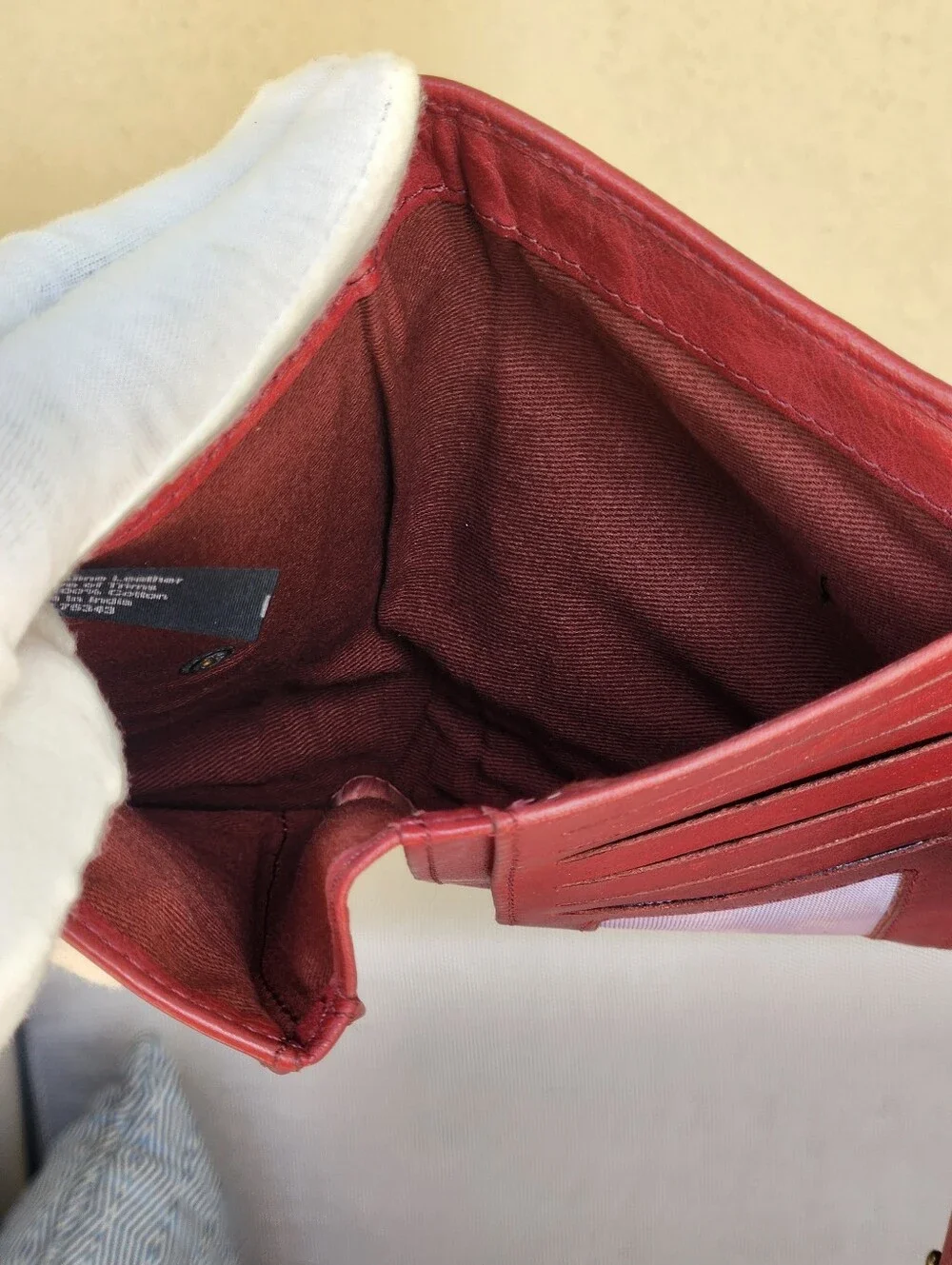 Classic  Leather Wallet - Burgundy